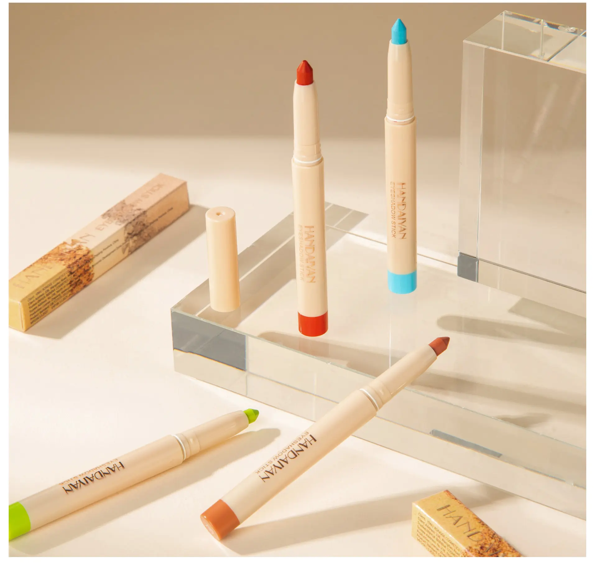 Verschiedene Farben wasserdicht 22 Farben tragbar anti-schmutz lang anhaltender Make-up-Augenblindstift