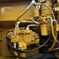 Excavatrice Caterpillar 320C d'occasion, moteur Caterpillar, godet de 0,8 m³, poids de la machine de 21 000 kg, état de fonctionnement optimal, excellent état.
