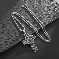 Collier chrétien en acier inoxydable avec chaîne, croix et halo de communion catholique européenne et américaine, jus de raisin