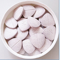 Usine chinoise Production spéciale de vitamines K2 & C Comprimés en appuyant sur les suppléments de santé OEM