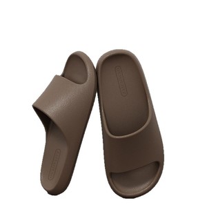 Men's eva leather texture flip-flops feel like stepping on poop. Women's anti-slip bathroom for home use, no smelly feet. - Product Image 5