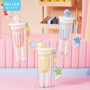 Gourde en Tritan de 650 ml à motif fruité avec cordon portable, conception anti-fuite, <span class=keywords><strong>bouteille</strong></span> d'eau en plastique pour écoles et bureaux, personnalisable - Product Image 1