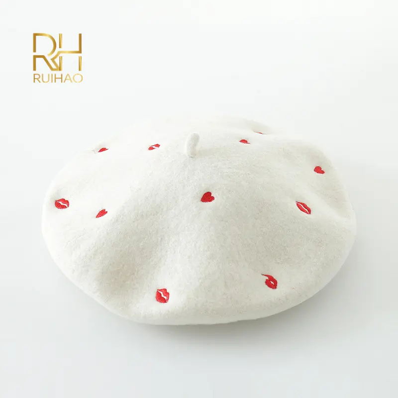 New Arrival Women Embroidered Berets Cap Lip Pattern Good Quality Wool Painter Hat For Wholesale