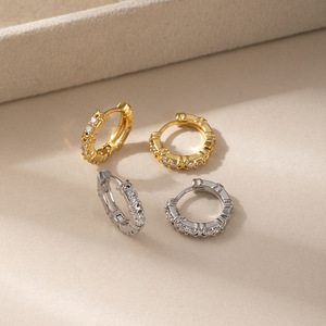 Pendientes de Zirconia Geométricos, Redondos, Dorados, Joyería de Moda para Fiestas - Product Image 2