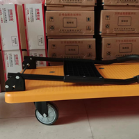 Carretilla de mano plegable con plataforma y mango retráctil para supermercado