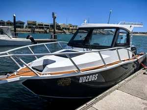 Bateaux de pêche en mer à cabine ouverte Profisher en aluminium à coque profonde en V, bateau rapide avec yacht sportif en aluminium marin de 6,85 mètres - Product Image 3
