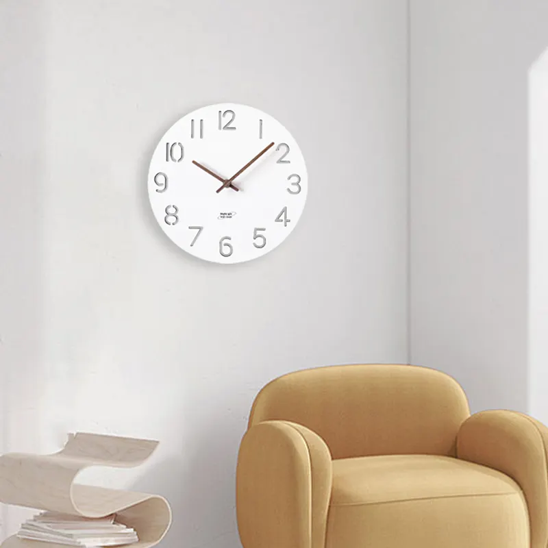 Jam dinding putih sederhana mode Modern dengan lampu LED dekorasi rumah jam kayu bulat Mdf kustom