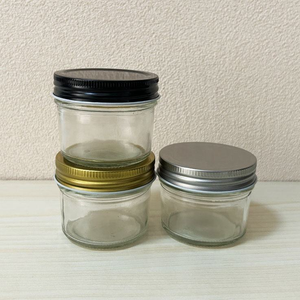 Pot à confiture et gelée à ouverture standard de 120 ml (4 oz) <span class=keywords><strong>Le</strong></span> <span class=keywords><strong>Parfait</strong></span>, pot Mason pour la conservation avec couvercle noir, or ou argent - Product Image 1