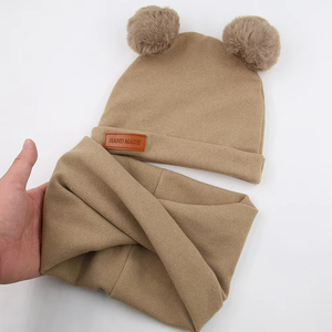 2025 Nhà Máy Bán Buôn 2-Mảnh Thiết Lập Hai Lớp Faux Fur Cashmere Bé Mùa Đông Beanie Mũ Và Khăn Set Với Pompom - Product Image 6