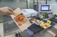Nueva Impresora Automática de Etiquetas/Papel Tapiz Focus Falcon491 Mini, Directo de Fábrica |   Impresión de Bolsas de Papel Kraft Flexibles Digitales con Tinta de Colorante