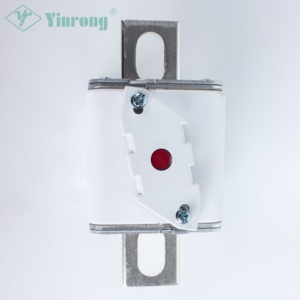 Fusible de Alta Velocidad Yinrong de Acción Rápida DC 1500V Bajo I2t Alta Capacidad de Ruptura 250kA <span class=keywords><strong>AR</strong></span> 200A-630A para Estaciones de Carga Rápida de Vehículos Eléctricos - Product Image 3