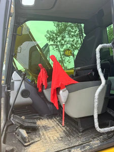 Excavadora Hidráulica de Cadenas Komatsu 110 Japonesa de Segunda Mano con Motor Cummins, Caja de Cambios PLC, Peso Operativo de 11 Toneladas, en Venta - Product Image 5