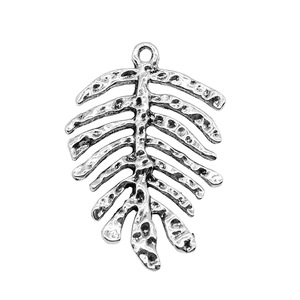 Colgante de Hoja de Helecho de Aleación de Zinc Plateado Antiguo para DIY, Collar, Pulsera, Adorno de Bolso, Suministro de Joyería, Manualidades, Regalo - Product Image 3