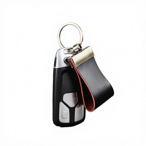 Porte-clés de voiture en cuir véritable, simple, noir avec garniture rouge, étui de protection pour clés - Product Image 2