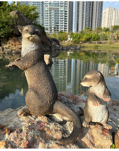Kunstharz-Figuren: Handbemaltes <span class=keywords><strong>Otter</strong></span>-Paar, Sammlerstück Tierfiguren, Heimdekoration, Statue aus Kunstharz - Product Image 4