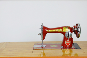 Machine à coudre domestique JA2-1 avec table à 2 tiroirs et support en fonte, marque Jukky <span class=keywords><strong>Beefly</strong></span>, pour usage domestique sans électricité - Product Image 3