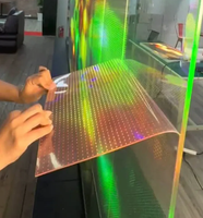 Pantalla LED Transparente Ultrafina sin Marco P3.91-7.82, Dimensiones Personalizadas para Proyectos de Fachadas de Vidrio en Interiores de Centros Comerciales