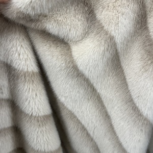 <span class=keywords><strong>Tela</strong></span> <span class=keywords><strong>de</strong></span> Pelo Sintético <span class=keywords><strong>de</strong></span> Conejo y Visón Súper Suave Personalizada, Color <span class=keywords><strong>Chinchilla</strong></span> - Product Image 4