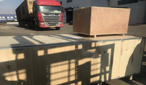 युफेंग हाइड्रोलिक स्पॉट मरम्मत कन्वेयर बेल्ट 350*350 वल्केनाइजिंग मशीन रबर बेल्ट मरम्मत के लिए - Product Image 6