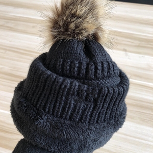 Miễn Phí Vận Chuyển Mùa Đông Beanie Hat Nhãn Tùy Chỉnh Phụ Nữ Monogram Len Dệt Kim Beanie Hat Cap Pom Pom Hat M0200 - Product Image 6