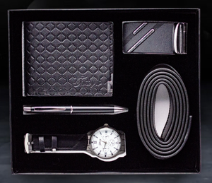 2024 Set regalo <span class=keywords><strong>per</strong></span> gli uomini include orologio portafoglio cintura penna <span class=keywords><strong>per</strong></span> <span class=keywords><strong>san</strong></span> <span class=keywords><strong>valentino</strong></span> natale laurea UV tecniche di stampa - Product Image 5