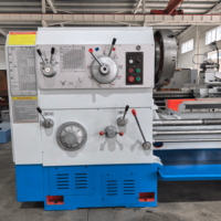 Tour horizontal CNC robuste Yade CW6280*3000, longueur max. 3000 mm, alésage du brocheur 105 mm, largeur de guidage 550 mm, mandrin à 3 mors