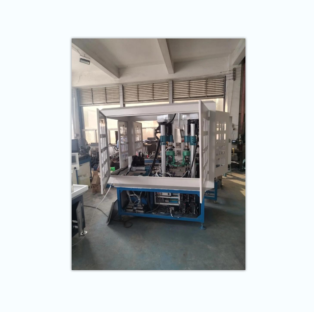 High Precision CNC Drilling and Tapping Center Machine for Metal Spindle Ideal for Automotive Parts and Aluminum Alloy Component