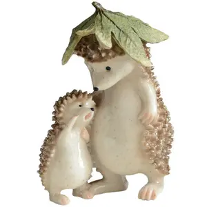 Z08931A mignon résine artisanat micro paysage décor à la maison fête des pères cadeau à la main résine Animal hérisson Figurine Souvenir personnalisé