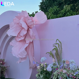 Decoración de Boda LEDA, Flor Acrílica Colgante Grande, Fondo Rosa para Exteriores, Gran Venta - Product Image 4