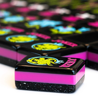 Mahjong Amerika Standar NMJL Mewah Portabel Tiga Lapis Warna Hitam Neon 166 Buah untuk Rekreasi dan Hiburan