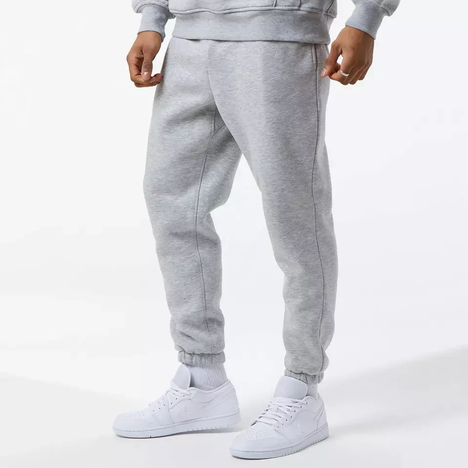 Wholesale OEM Fashion Trackpants with 2 pockets Blank 400gsm thick fleece Sweatpants gray color Sweat Jogger Men
