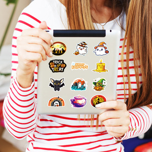 50 pezzi di giocattoli dei cartoni animati di Halloween per bambini adesivi per decorazioni <span class=keywords><strong>murali</strong></span> libro Ghost testa di zucca adesivo - Product Image 6