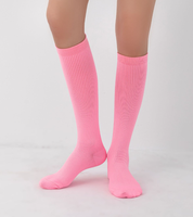 Chaussettes de compression athlétique personnalisées 15-25 mmHg pour la récupération après l'exercice, la course à pied, la genouillère haute pour soulager la fatigue musculaire et la neuropathie