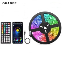 Bande lumineuse LED musicale 5050 USB 5V RGB avec contrôle par application pour la décoration de la chambre, du mur de télévision et du salon, idéale pour les fêtes