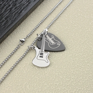 สร้อยคอจี้กีตาร์สองชั้น สแตนเลสสตีล สำหรับคนรักดนตรี - Product Image 5