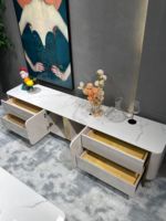 Petit salon, armoire haute au sol en dalle de roche nordique, style minimaliste et tendance, combinaison de luxe léger