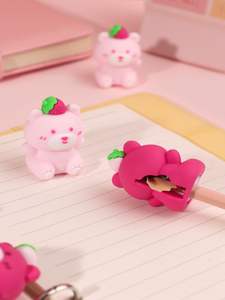 Barato al por mayor de plástico de los estudiantes de dibujos animados agujero manual lindo niños mini Sacapuntas de lápiz - Product Image 2