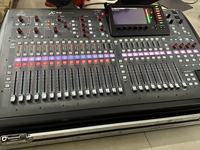 Console de mixage numérique Behringer X32 d'occasion, 40 entrées, 25 bus, avec préamplis MIDAS, pour système de sonorisation professionnel en location