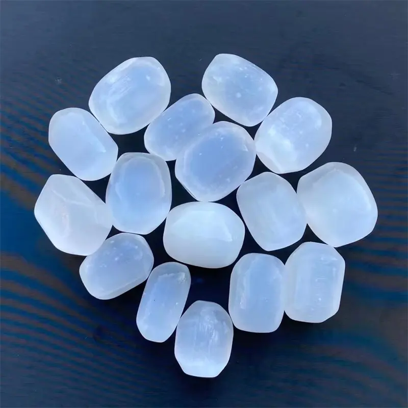 Fabrik Großhandels preis 2-3cm natürliche weiße Selenit Tumbling Steine Kristalle Heilung Quarz Kristall Tumbled Tumble Stone