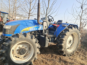 Tractor de granja usado, SNH 80 hp - Product Image 4