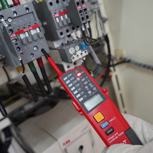 Testeur de tension et de continuité automatique de haute précision de qualité industrielle avec rotation de phase UNI-T Ut18c - Product Image 4