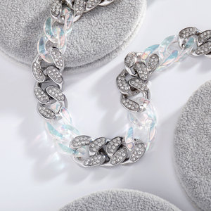 Collar de cadena cubana de hip-hop popular, con acrílico colorido y empalmes, para hombre, versátil y elegante, tipo cadena para suéter - Product Image 2