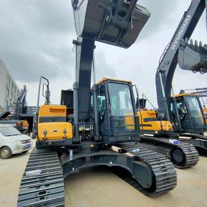 Excavadora de cadenas Hyundai 220LC-9S, 22 toneladas, origen China, modelo 2016, 113 kW de potencia, capacidad de cazo de 1.22 m, nueva - Product Image 4