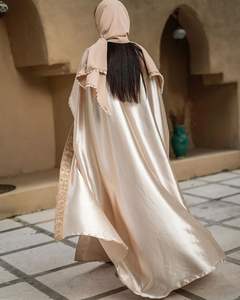 2025 U.CHIC Advanced Sense Design Vintage robe musulmane deux pièces en vrac avec décoration de cochon à l'envers grande taille pour l'été - Product Image 6