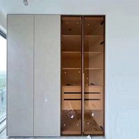 Armoire de style européen, placard de chambre à coucher, porte en verre fermée avec éclairage LED, espace de rangement pour vêtements, villa, dressing