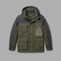 Herren Olivgrauer Outdoor-Parka Jacke mit Stehkragen Vorderlogo Atmungsaktiv Winddicht mit Kapuze Maßgefertigt OEM Hochwertig