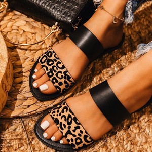 Sandalias de Playa Casuales de PU para Mujer, Diseño Moderno, Chanclas de Verano, Estampado de Leopardo Colorido, Sandalias Transparentes - Product Image 3