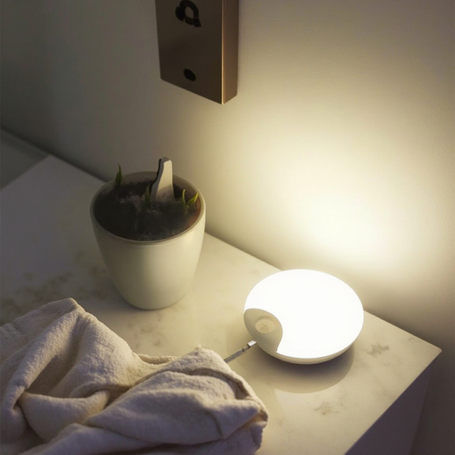 Intelligent Human Body Induction Night Light Suitable for Wardrobe Bedside Hygiene to Create a Warm Environment