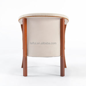 Silla de Inodoro Portátil para Personas Mayores con Estructura de Madera para Uso Hospitalario - Product Image 6