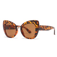 Lunettes de soleil de luxe Cat Eye UV400 certifiées Global Recycled Standard, idéales pour les trajets quotidiens et la conduite en plein soleil